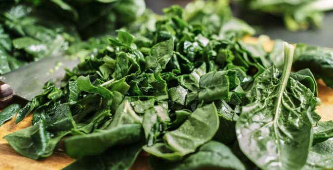 green sliced spinach leaves